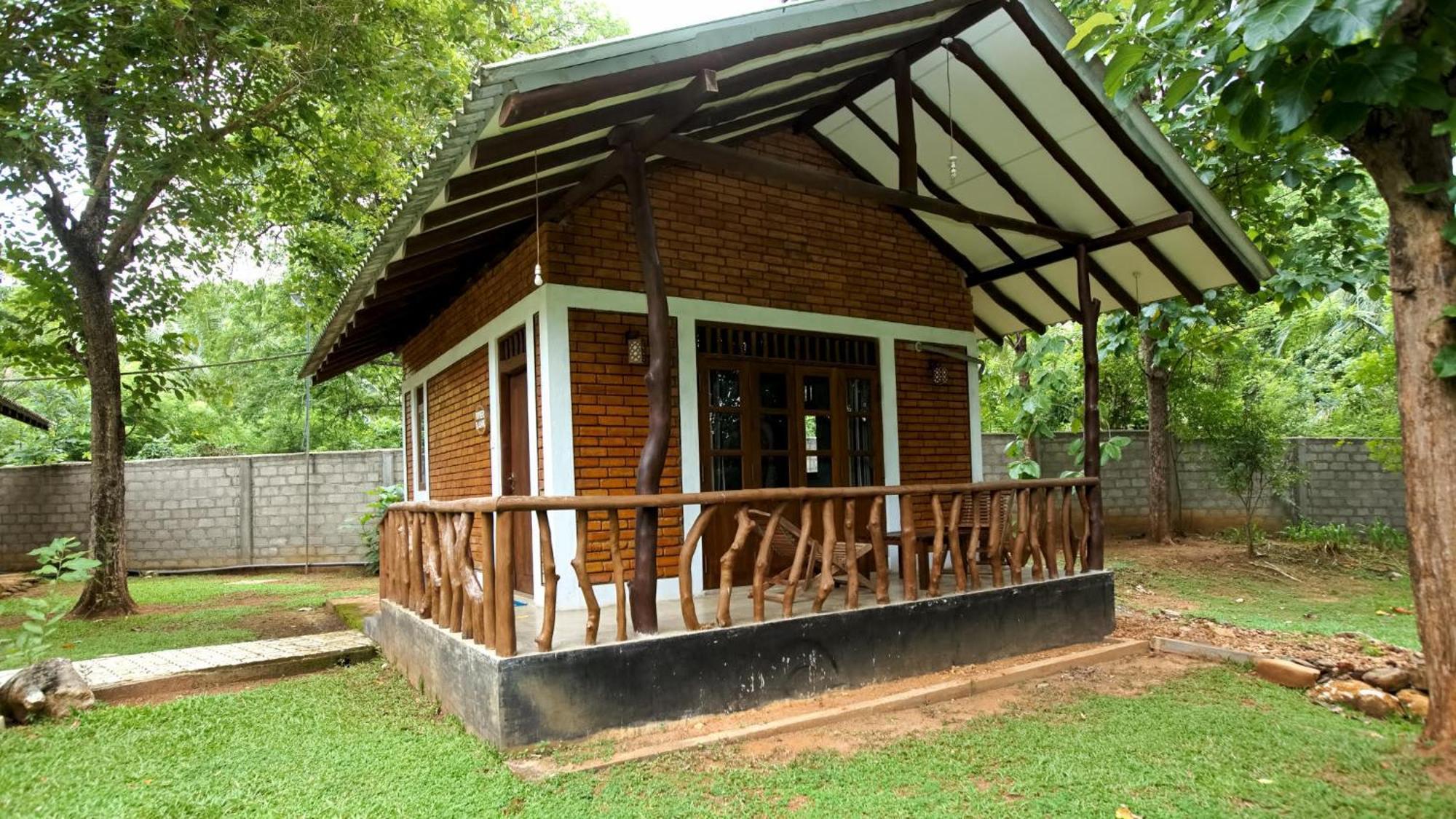 The Mastodon Valley Safari Resort Udawalawe Kültér fotó
