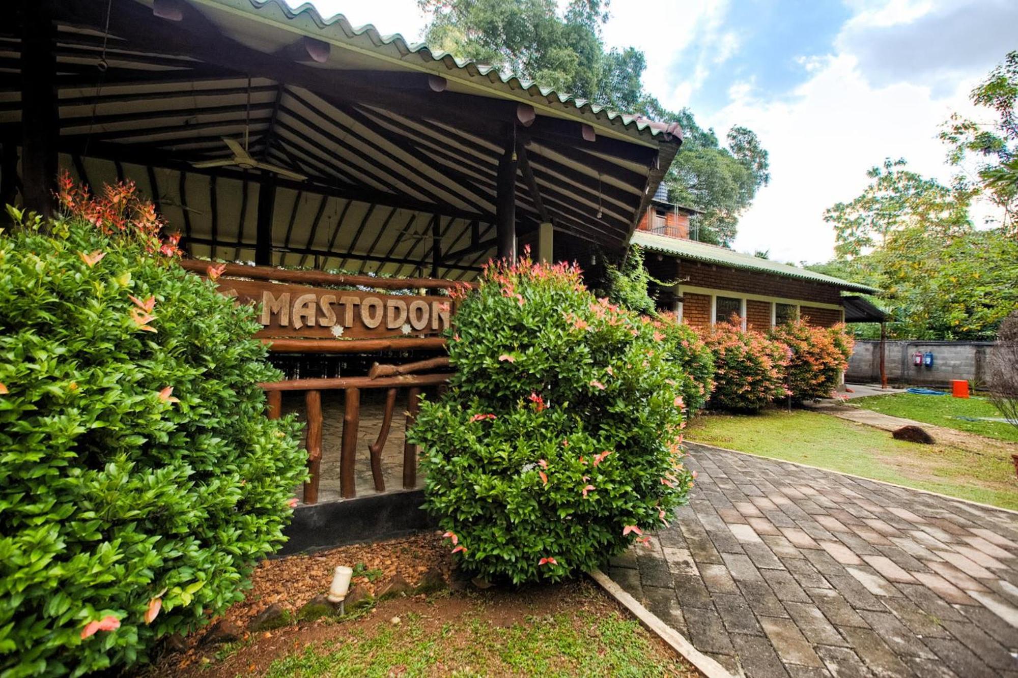 The Mastodon Valley Safari Resort Udawalawe Kültér fotó