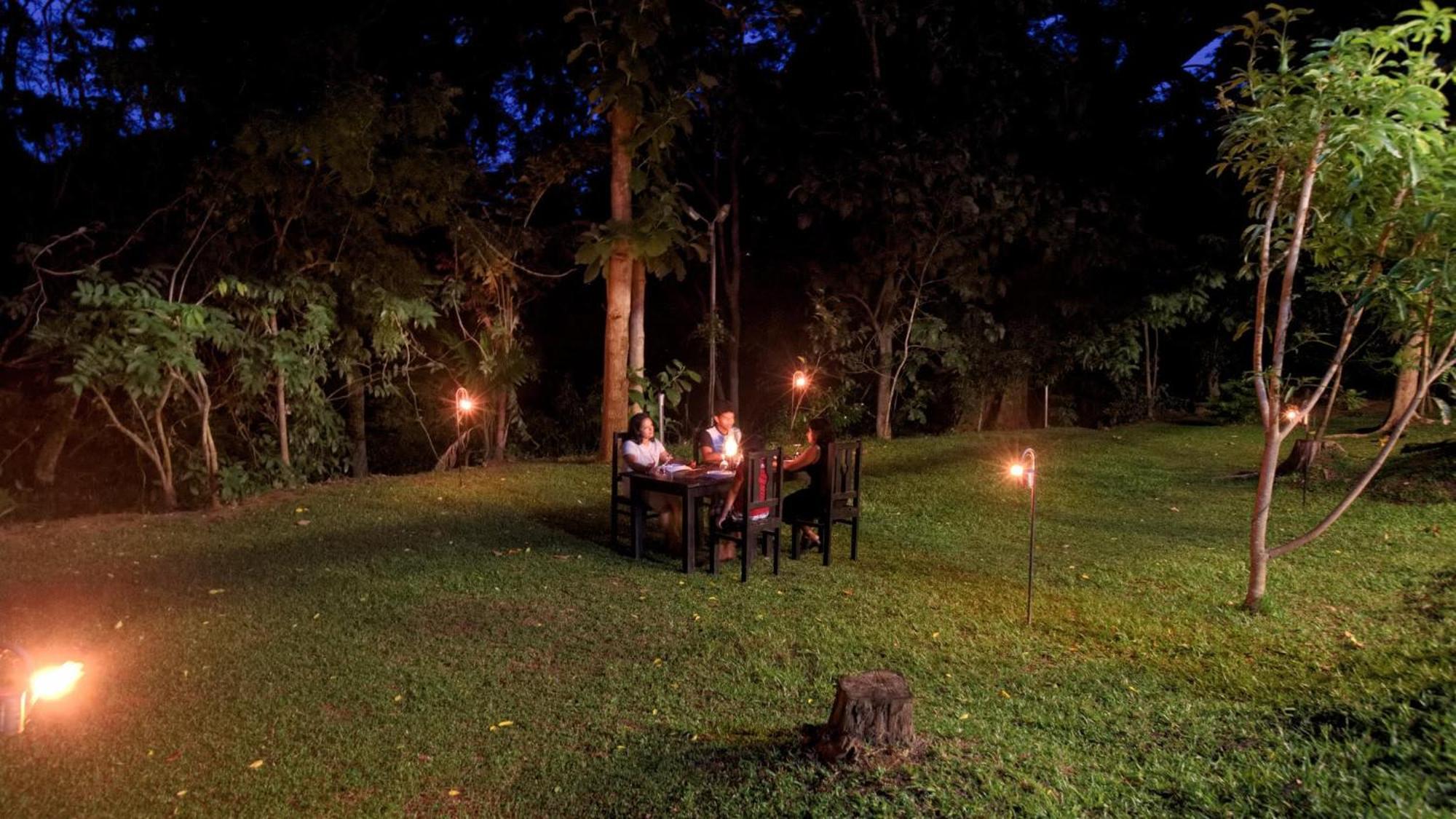 The Mastodon Valley Safari Resort Udawalawe Kültér fotó